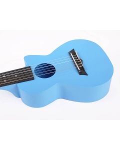 Korala Poly Ukes guitarlele polycarbonaat, achterblad met akoestische kamers, lichtblauw