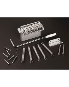 Gotoh tremolo, pitch 11,3 mm, zinc-diecast block, steel sheet metal saddles, 6 pivot points, chrome