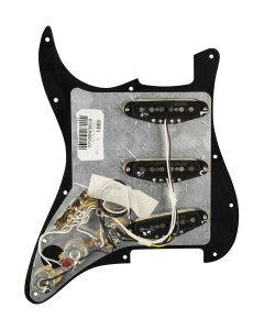 Fender Pre-Wired Strat Pickguard Vintage Noiseless SSS, 11 screw holes, black