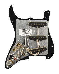 Fender Pre-Wired Strat Pickguard Original '57/'62 SSS, 11 screw holes, black