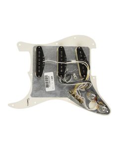 Fender Pre-Wired Strat Pickguard Hot Noiseless SSS, 11 screw holes, parchment