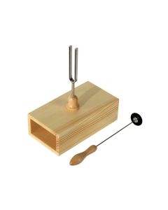 Wittner stemvork a-440 Hz. met houten klankkast, 4x8 mm., met klopper